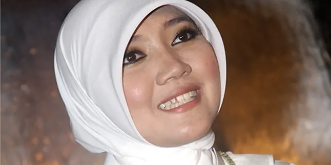 Sulis Meriahkan Safari Ramadhan di Makassar
