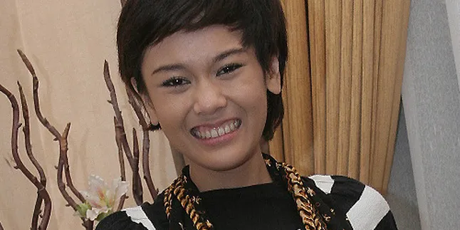 Valia Rahma Pengen Nikah di Umur 25 Valia Rahma Pengen Nikah di Umur 25
