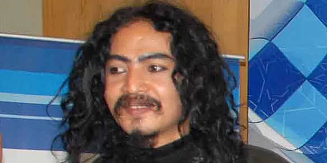 Limbad Bagi Angpao Dengan Atraksi