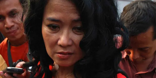 Maria Minta Tidak Lagi Tanyakan Ayah Bayi Sheila
