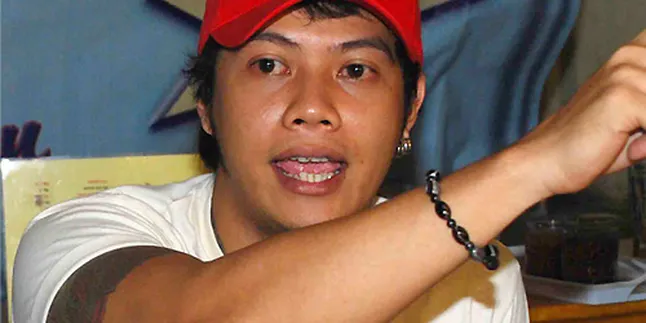 Anda Bonus Band Jajal Bisnis Bakso Bakar