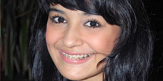 Shireen Sungkar, Shalat Ied Tanpa Adly dan Zaskia