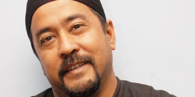 Sibuk, Rano Karno Masih Sempat Menulis