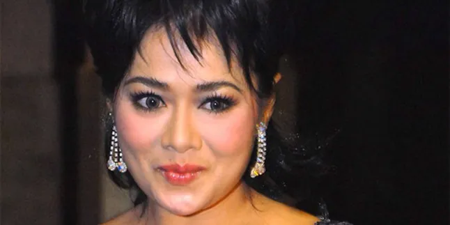 Melly Zamri Dilamar Saat Acara Silaturahmi