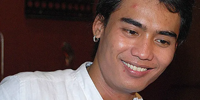 Charlie ST12 Pasrahkan Istri Pada Tuhan 