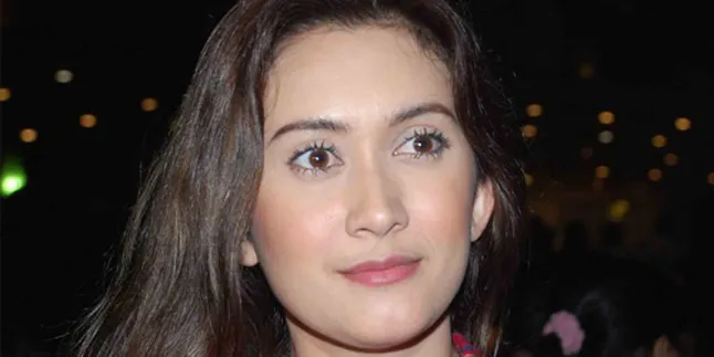 Nafa Urbach Terbantu Label Manajemen