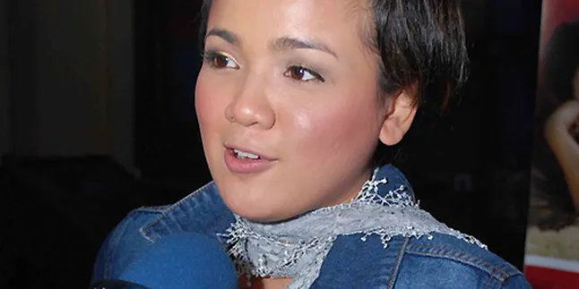 Nirina Minta Birokrasi ke Padang Dipermudah