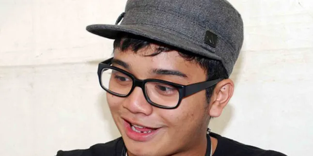 Derby Romero Tak Mau Bicara Soal Dinda Kanyadewi Derby Romero Tak Mau Bicara Soal Dinda Kanyadewi