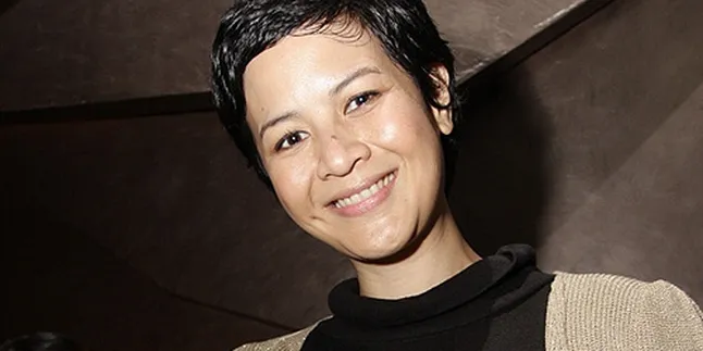 Sita: Twitter Adalah Jempolmu, Harimaumu