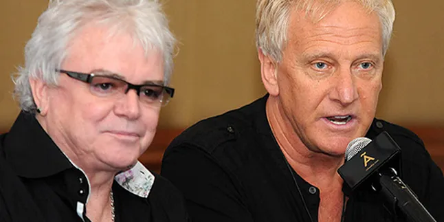 Air Supply Lelang Gitar Untuk Ranah Minang