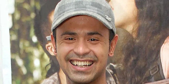 Mike Lucock Suka Icip-Icip