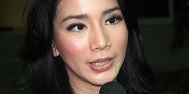 Menjanda, Jill Gladys Tak Trauma Menikah