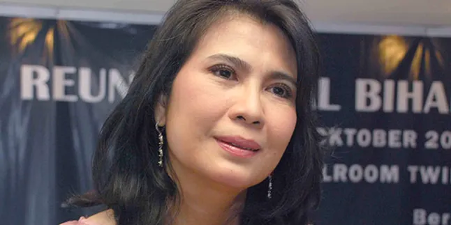 Rafika Duri, Jauhkan Anak Dari Dunia Hiburan?