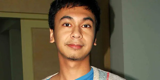 Raditya Dika Lepas 'MENCULIK MIYABI'