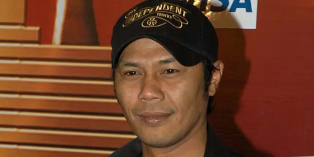 Mantan Vokalis Jamrud Berganti Nama