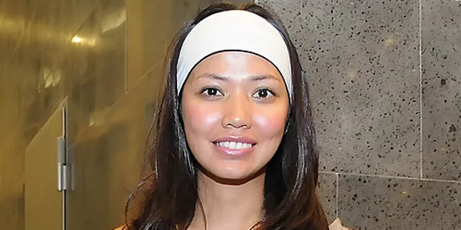 Shanty Nikah di Akhir Tahun?