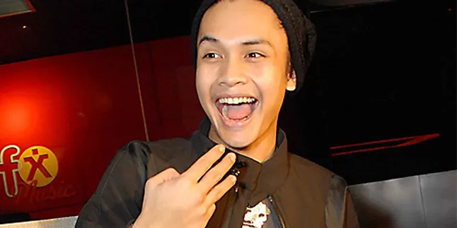 Randy Dapat 2 Kejutan di Ultah Ke-19