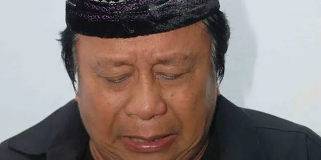 Mansyur S Tak Mampu Tahan Air Mata