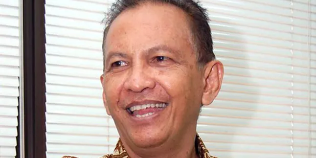 Roy Marten Harapkan Gading Marten Menikah