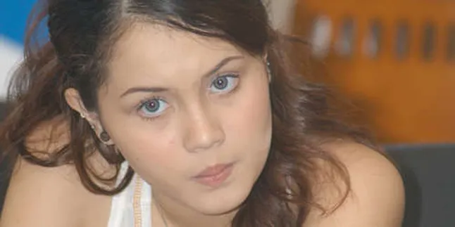 Jennifer Dunn Dijebak Teman Sendiri?