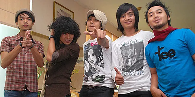 Album Kedua Hello Band Siap Promo