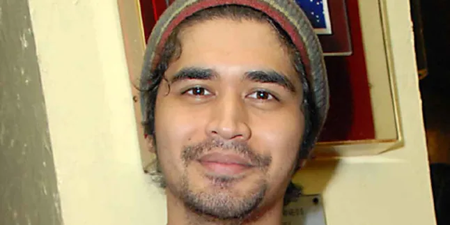 Rizky Hanggono Ingin Survive di Entertainment