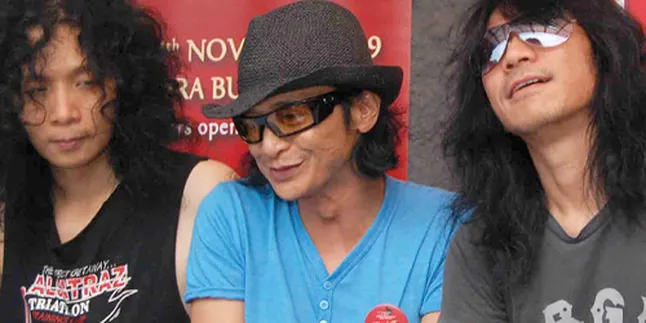 Trio Andi Rif - Abdee - John Paul Ivan Tak Mau Grogi di Panggung