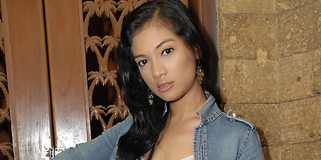 Eva Asmarani Siap Tampil Lebih Vulgar