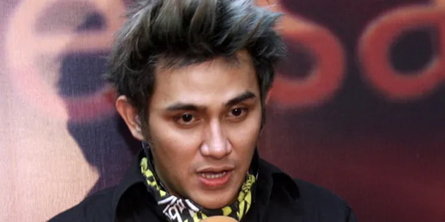 Vicky Nitinegoro Bantah Pakai Narkoba Vicky Nitinegoro Bantah Pakai Narkoba