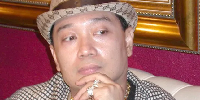 Kiki: Adjie Notonegoro Selalu Berkelit