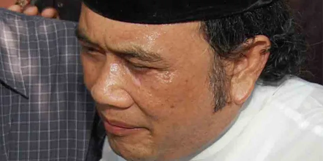 Rhoma Irama Beri Tausyiah Korban Gempa di Garut Rhoma Irama Beri Tausyiah Korban Gempa di Garut