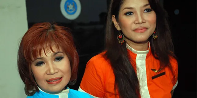 Ismi Azis - Hanny Pirss, Dari Iseng Rilis 'Jatuh Cinta'