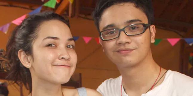 Derby Romero, Cemburui Kucing Dinda Kanyadewi