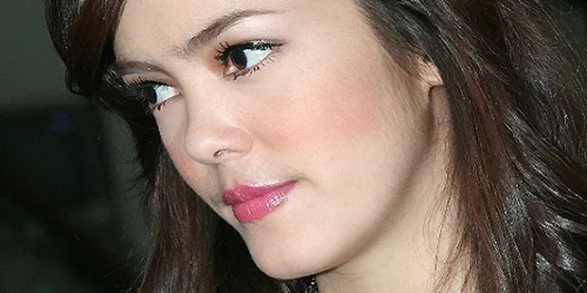 Kesehatan Drop, Cathy Sharon Suntik Vitamin C