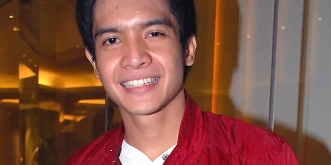 Dimas Seto - Dhini Aminarti Tinggal Tunggu Waktu