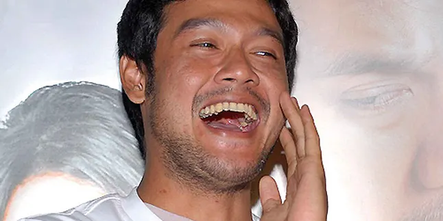 Asyik Dengan Anak Pertama, Widi Lupa Lagi Hamil