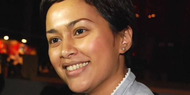 Sarah Sechan Belum Bisa Lihat Bakat Anaknya