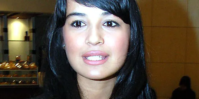 Ortu Cerai, Shireen Sungkar Pilih Netral