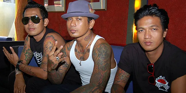 Superman Is Dead Bantah Komersil