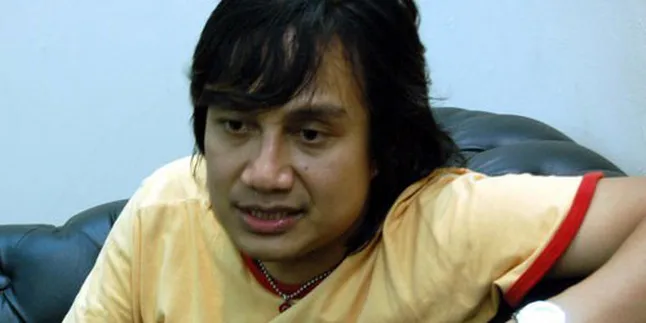 Katon Bagaskara: Lebih Baik Patung Tokoh Negeri Sendiri