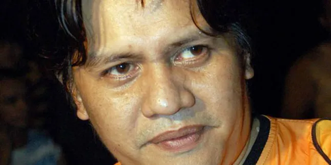 Gusti Randa, Kumpulkan Artis Lewat Turnamen Sepak Bola