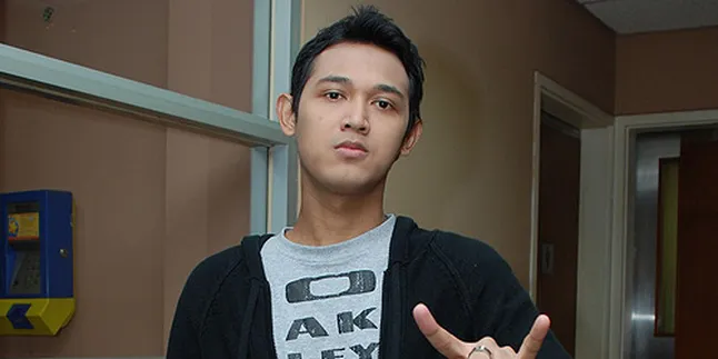 Rock DJ Warnai Tahun Baru