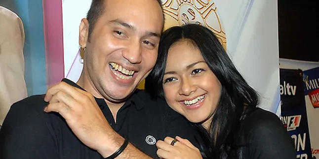 Gugatan Cerai Gary, Isu Soal Status Bayi Atau KDRT?