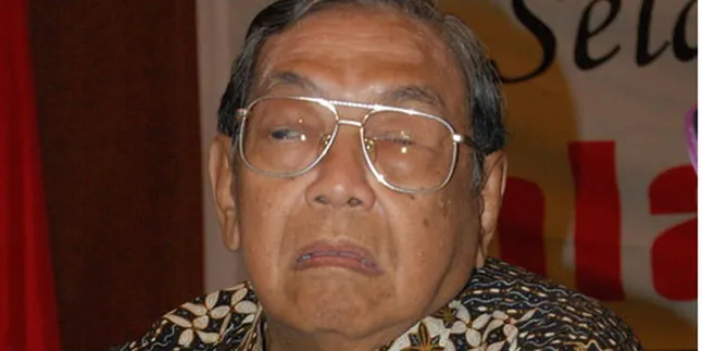 Cak Nun: Mari Kita Teladani Keikhlasan Gus Dur Cak Nun: Mari Kita Teladani Keikhlasan Gus Dur
