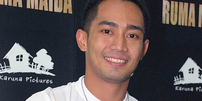 Yama Carlos Ingin Menikah di Tahun 2010