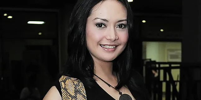 Ngebet Momongan, Edies Adelia 'Filter' Calon Pendamping