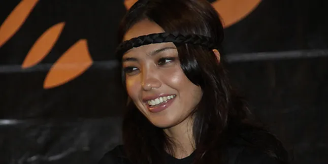 Imelda Therinne Geluti Thai Boxing