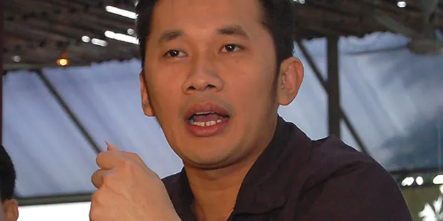 Sistem 'Kepercayaan' Bikin Hanung - Opick Kesandung Masalah