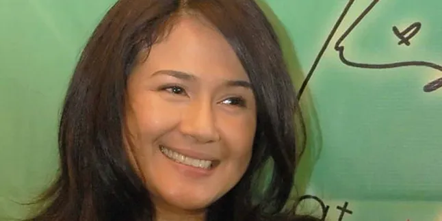 Ria Irawan: Nggak Tahu Mau Nikah Usia Berapa