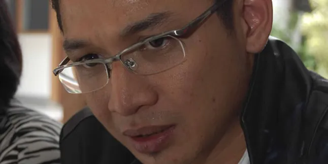 Okie Ogah Urusi Anak, Pasha Naik Pitam